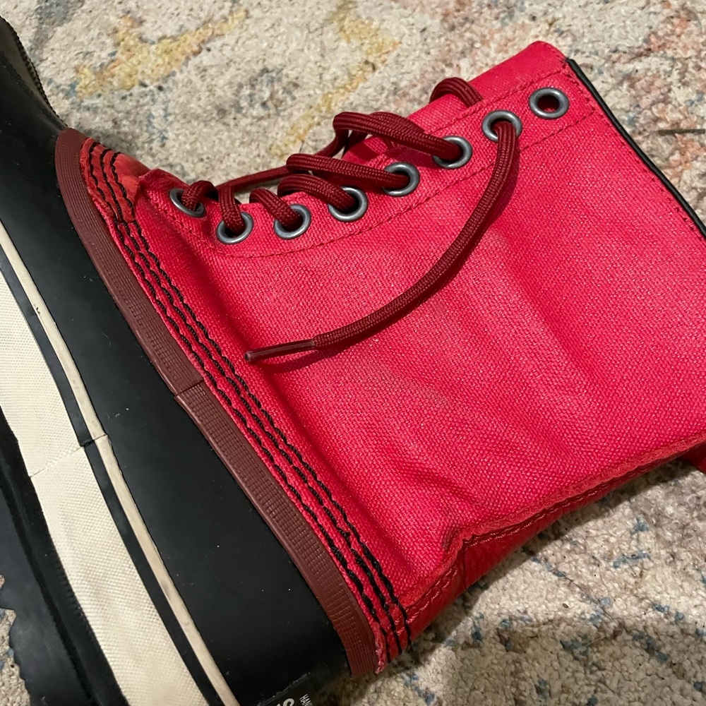 Sorry Rain Red Boot - Picture 2 of 6